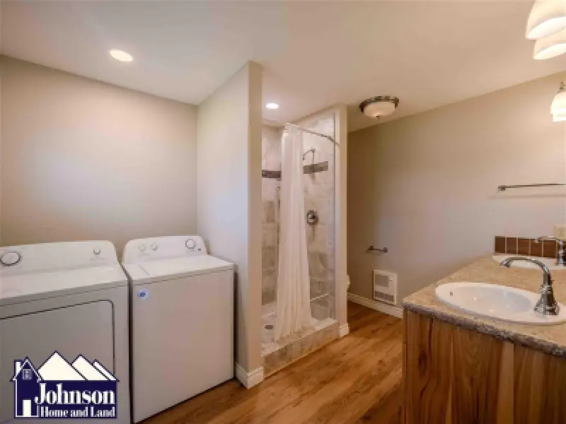 283 3rd St Lovell #16