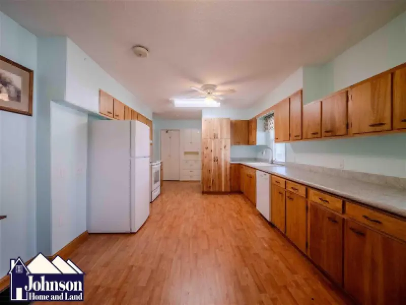 283 3rd St Lovell #6