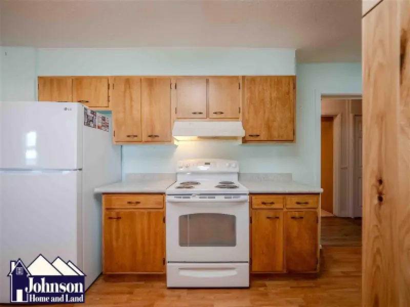 283 3rd St Lovell #8