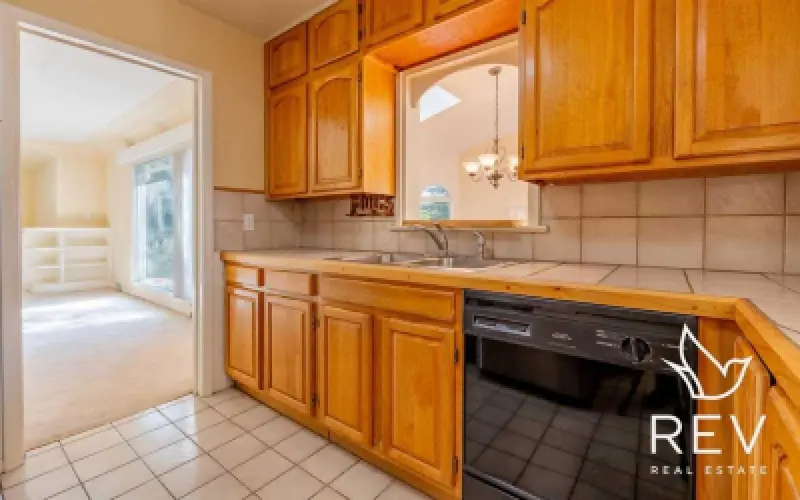 1244 Bleistein Ave Cody #6