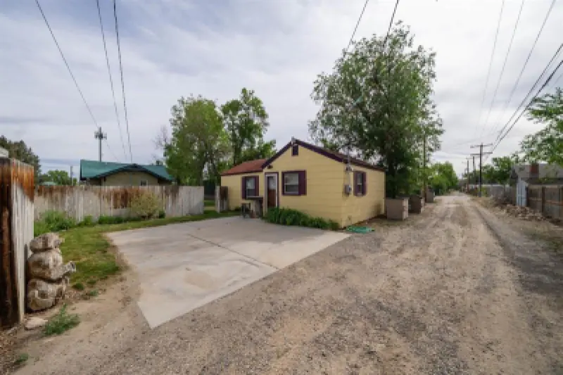517 2nd Ave S Greybull #25