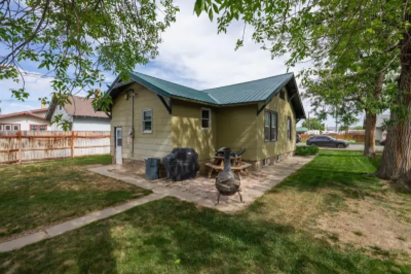 517 2nd Ave S Greybull #3