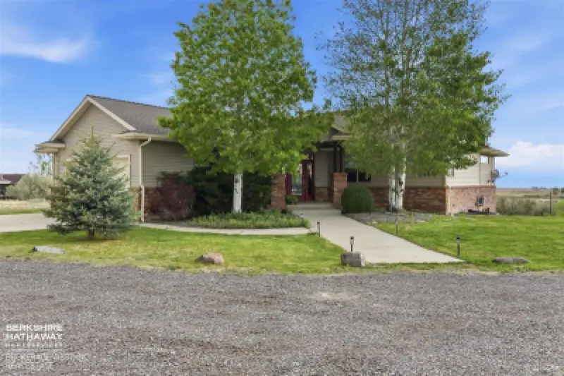 1084 Road 8 Powell #2