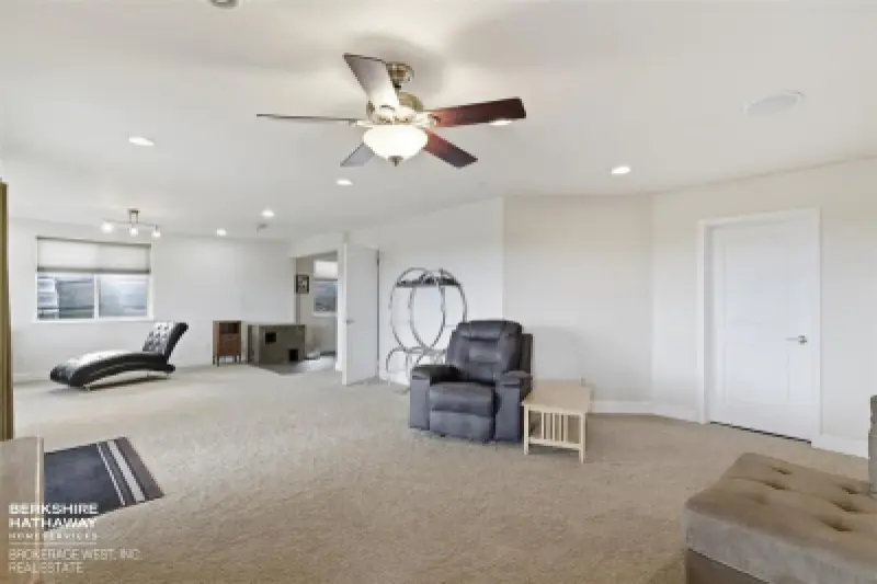 1084 Road 8 Powell #24