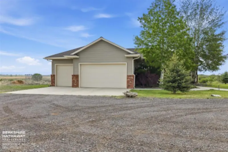 1084 Road 8 Powell #3