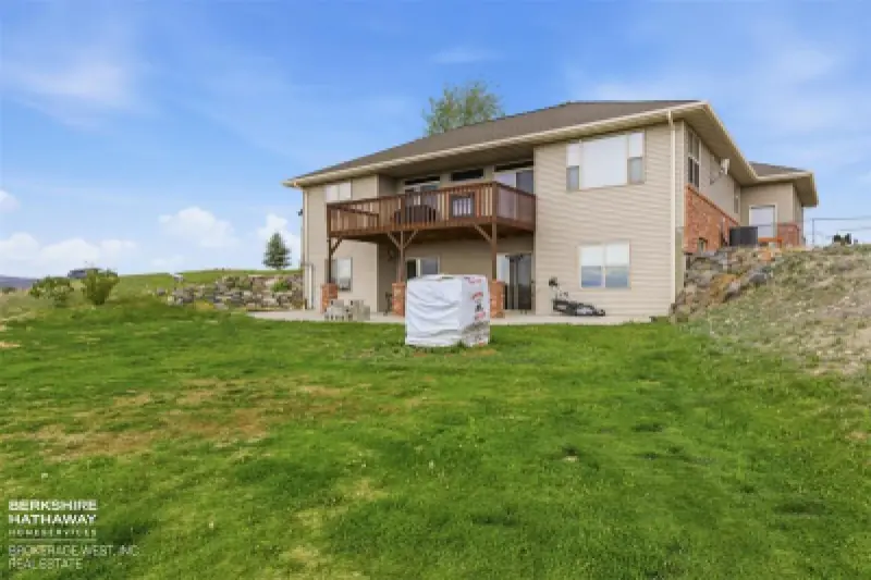 1084 Road 8 Powell #35