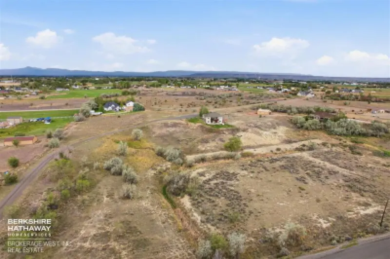 1084 Road 8 Powell #37