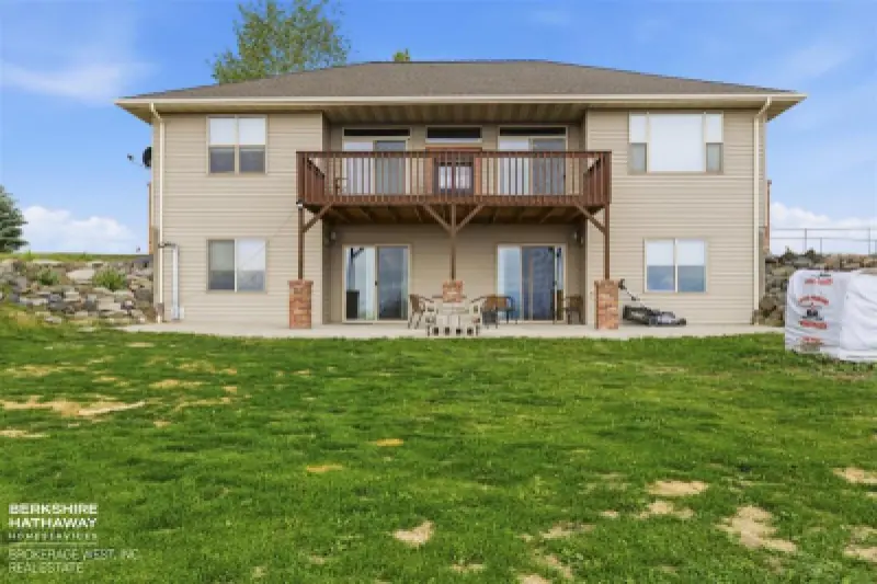 1084 Road 8 Powell #4