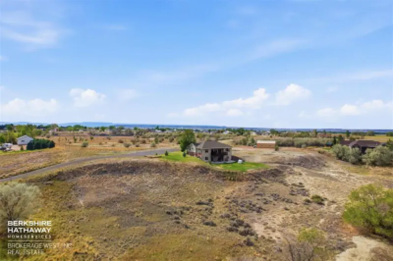 1084 Road 8 Powell #40