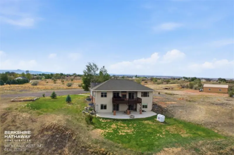 1084 Road 8 Powell #44