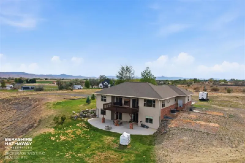 1084 Road 8 Powell #46