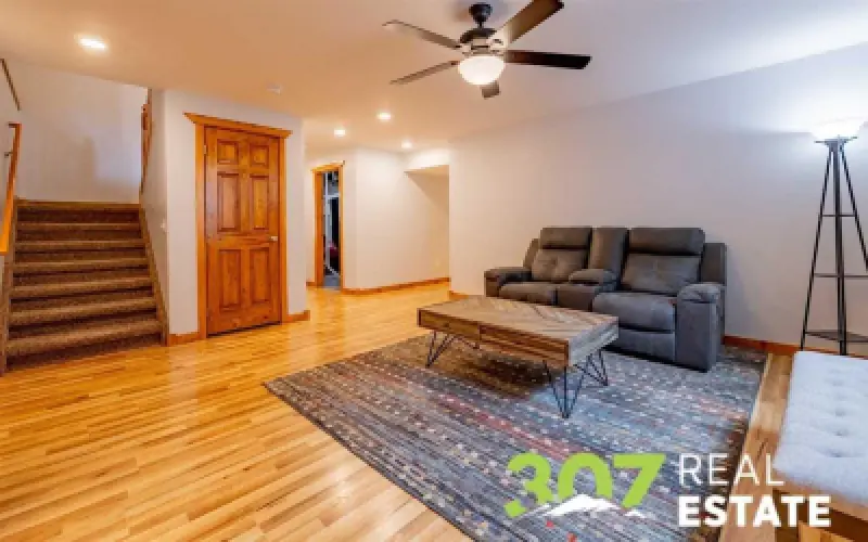 2832 Kent Ave Cody #23