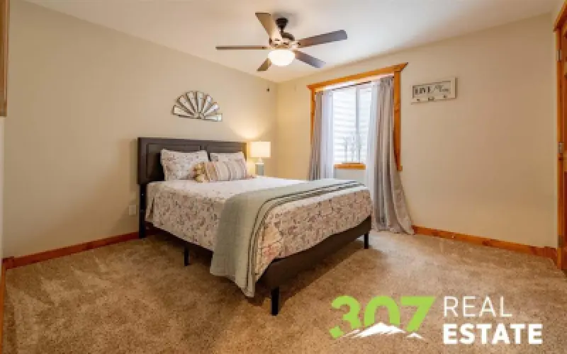 2832 Kent Ave Cody #27