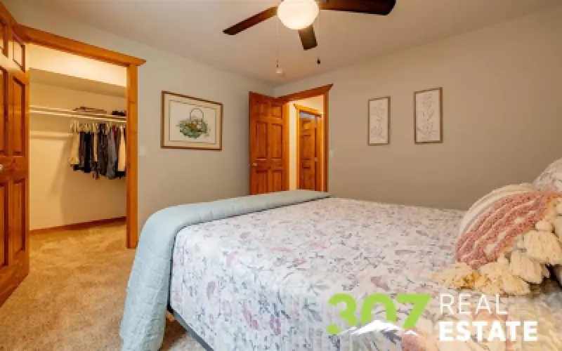 2832 Kent Ave Cody #28