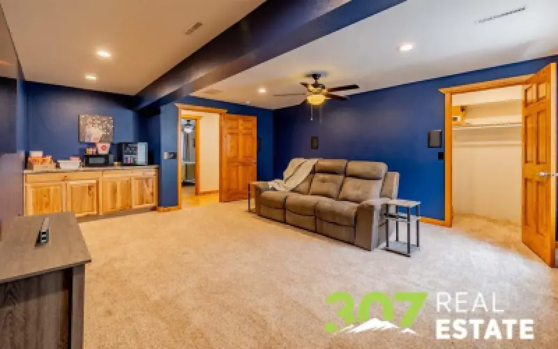 2832 Kent Ave Cody #31