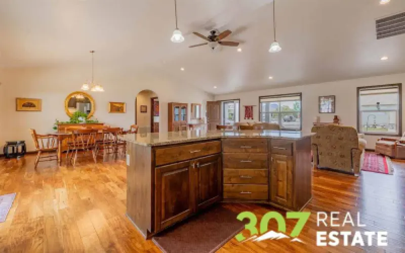 3431 Appalachian Ave Cody #4