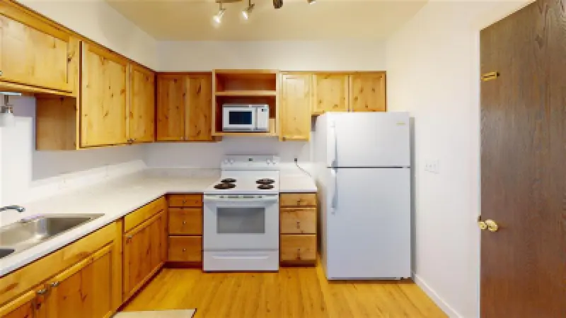 1809 Mountain View Dr Cody #8