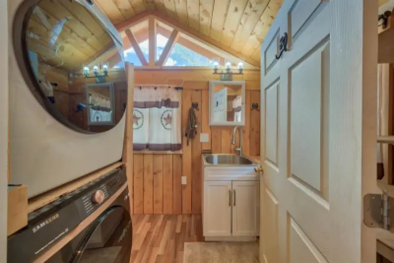 1118 Bleistein Ave Cody #34