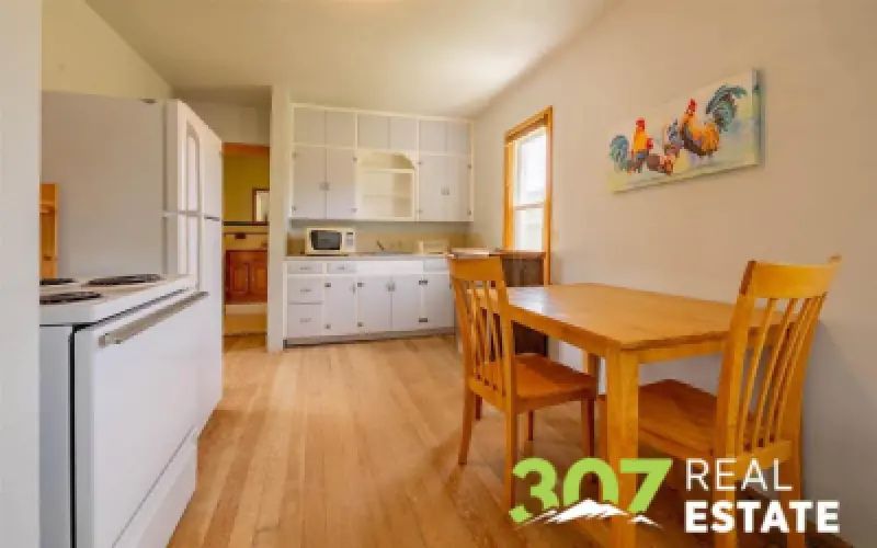 354 4th St Powell #7