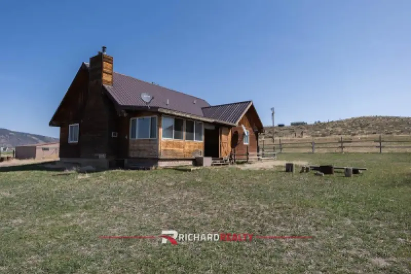 16 Caddis Ln Cody #10