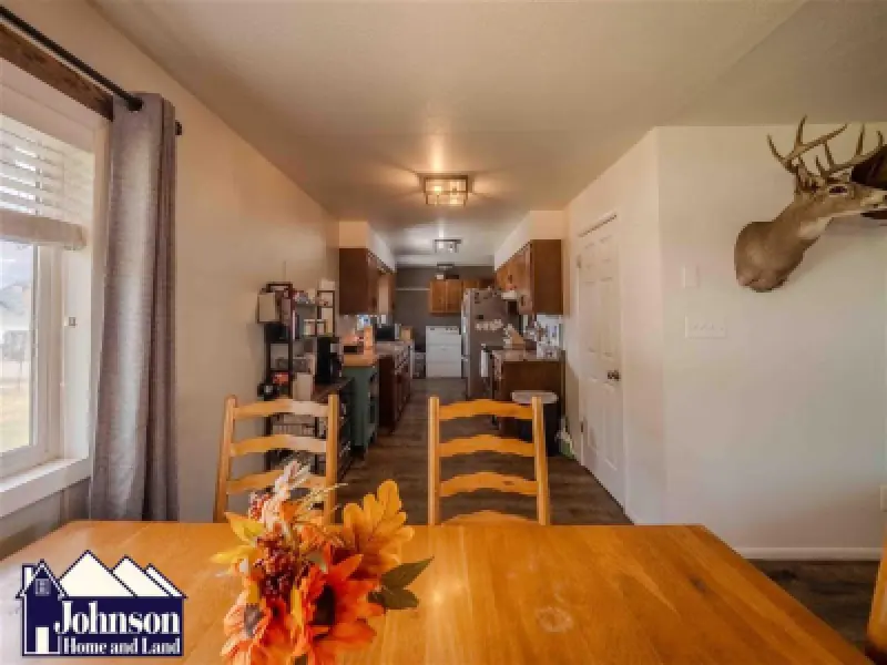 175 7th St Lovell #10