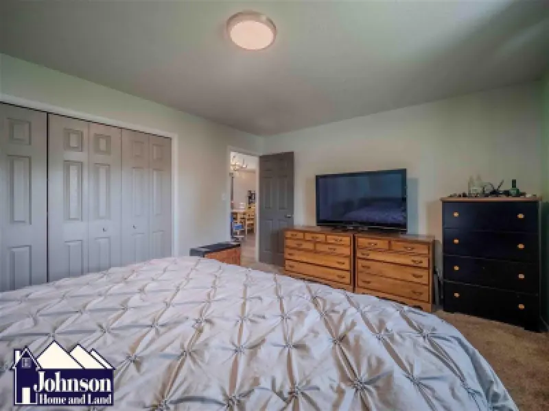 175 7th St Lovell #20
