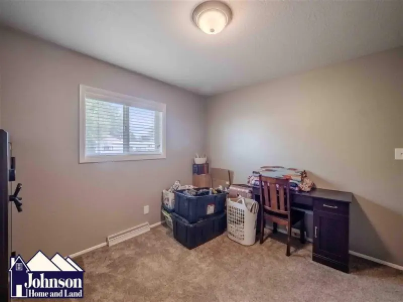 175 7th St Lovell #25