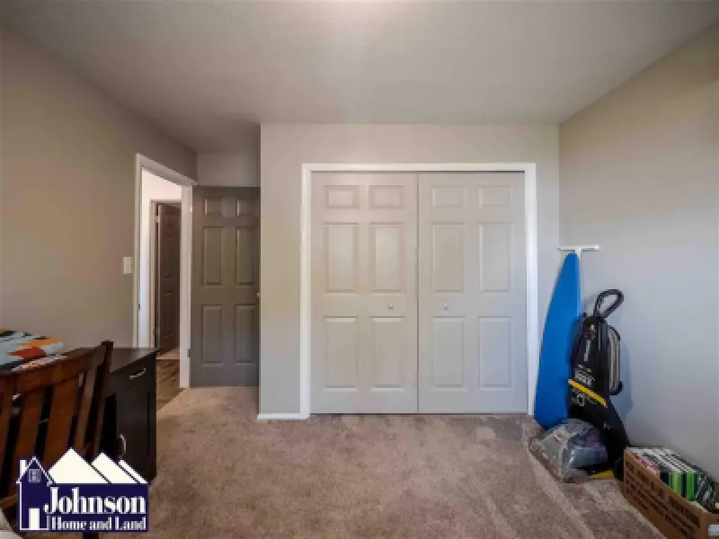 175 7th St Lovell #27