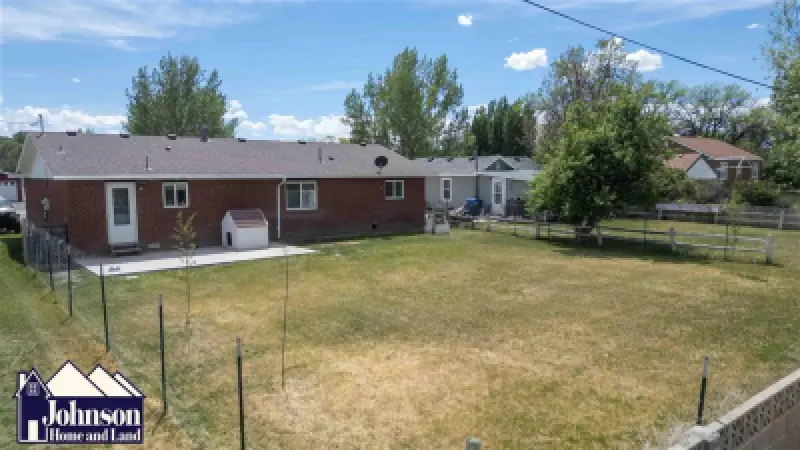 175 7th St Lovell #31