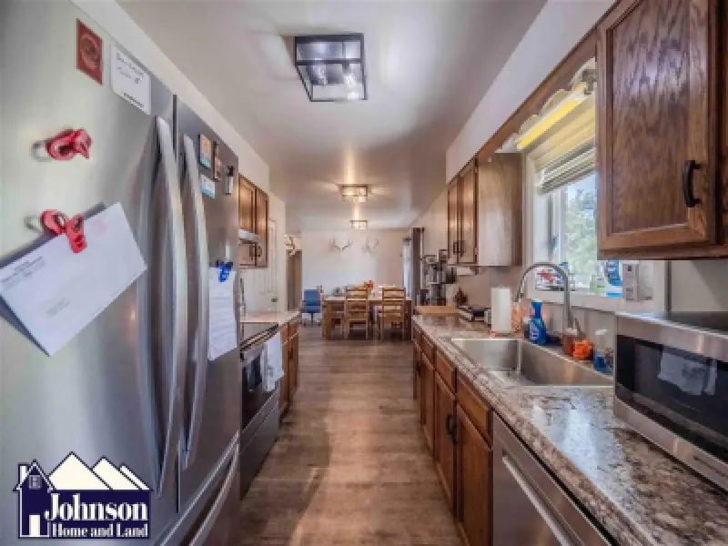 175 7th St Lovell #7