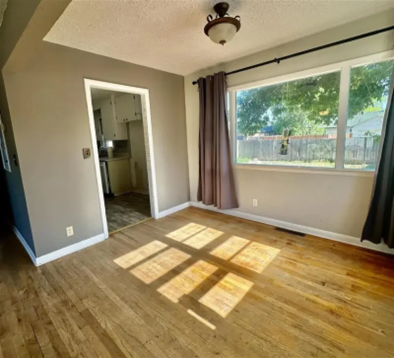 700 Holly Ave Worland #4
