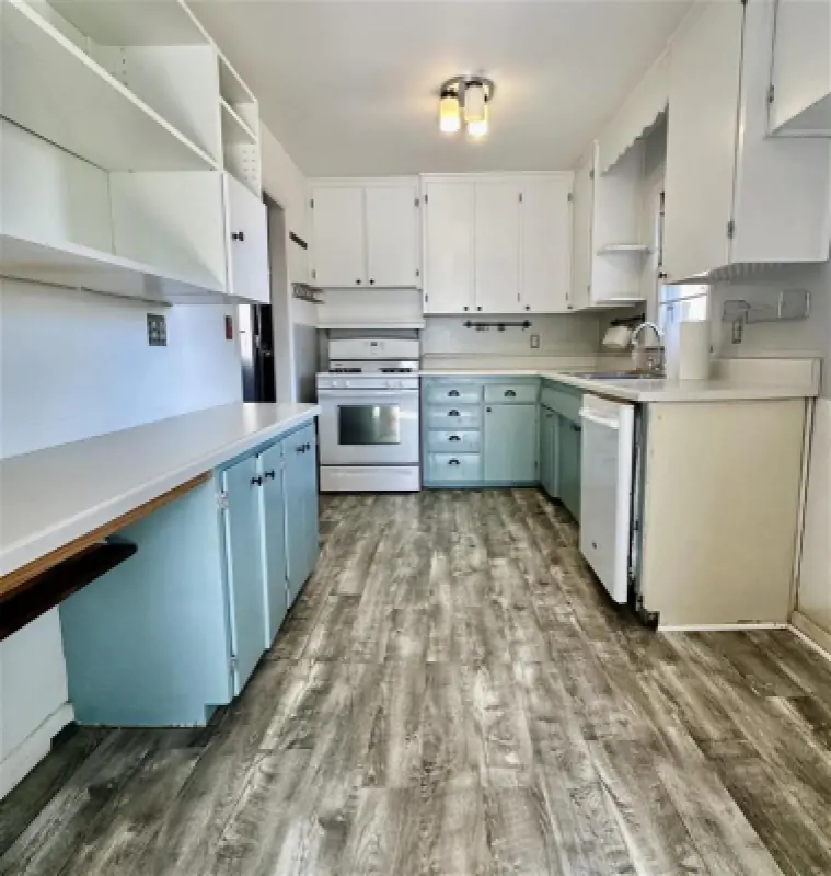 700 Holly Ave Worland #8