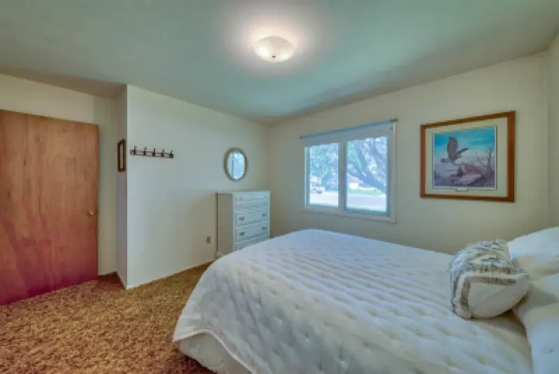2580 Newton Ave Cody #21