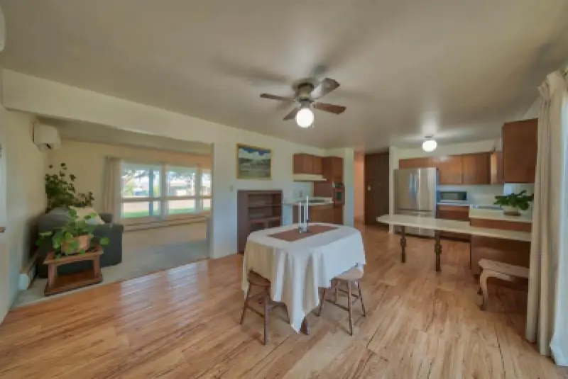 2580 Newton Ave Cody #9
