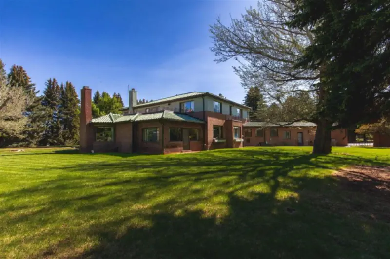 625 Skyline Dr Cody #11