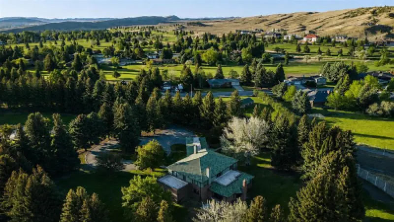 625 Skyline Dr Cody #3