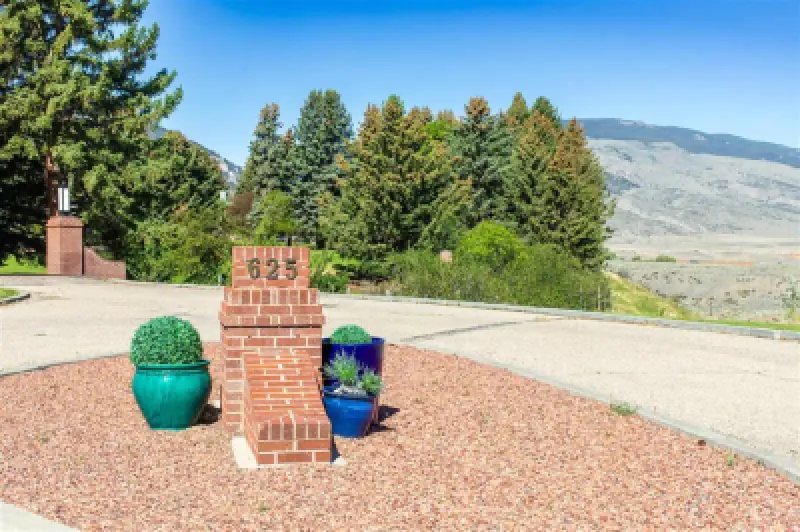 625 Skyline Dr Cody #6