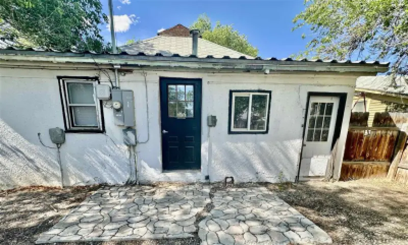 212 Robertson Ave Worland #16