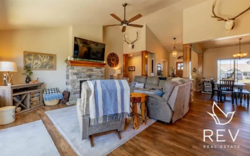 3008 Hardpan Ave Cody #11