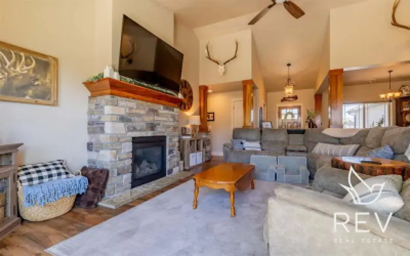 3008 Hardpan Ave Cody #13