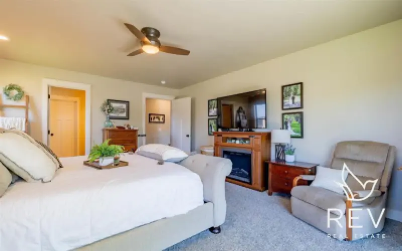 3008 Hardpan Ave Cody #17