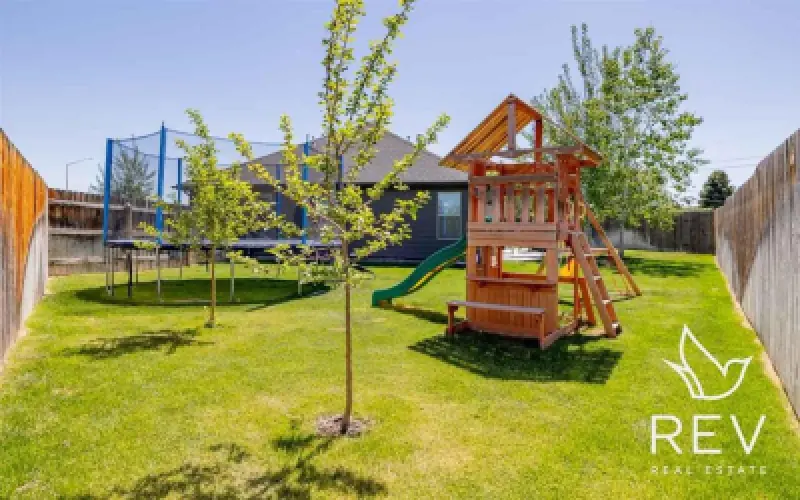 3008 Hardpan Ave Cody #4