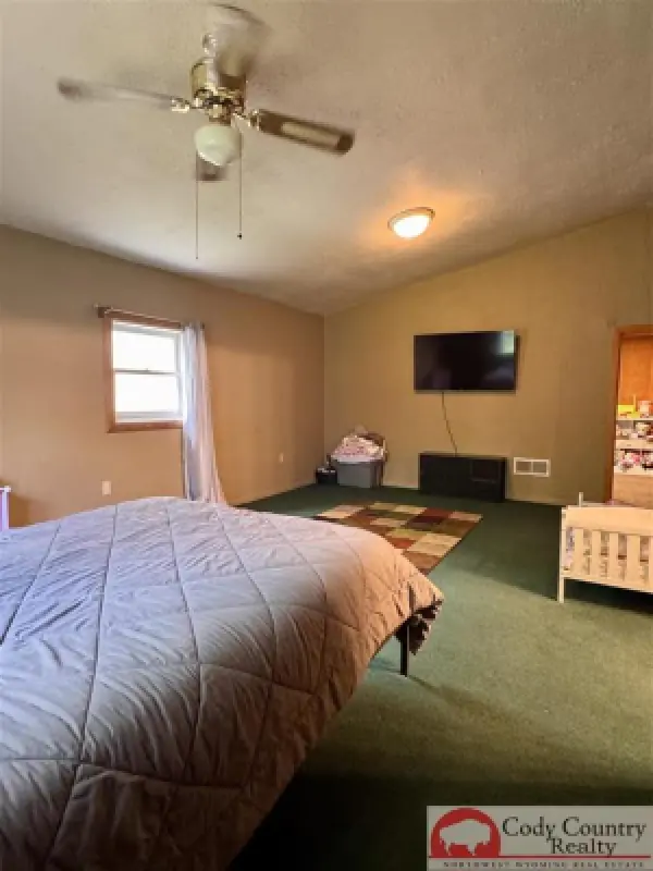 736 Kansas Ave Lovell #17
