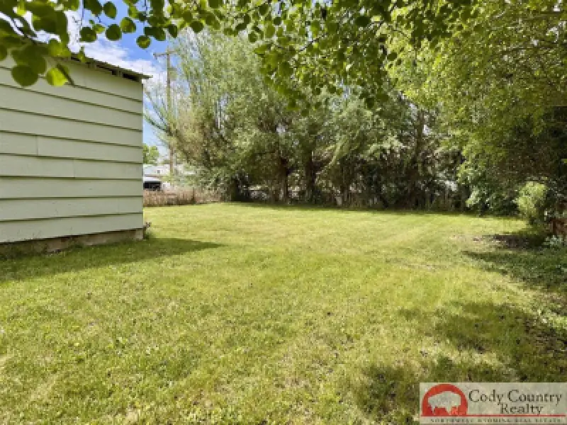736 Kansas Ave Lovell #6