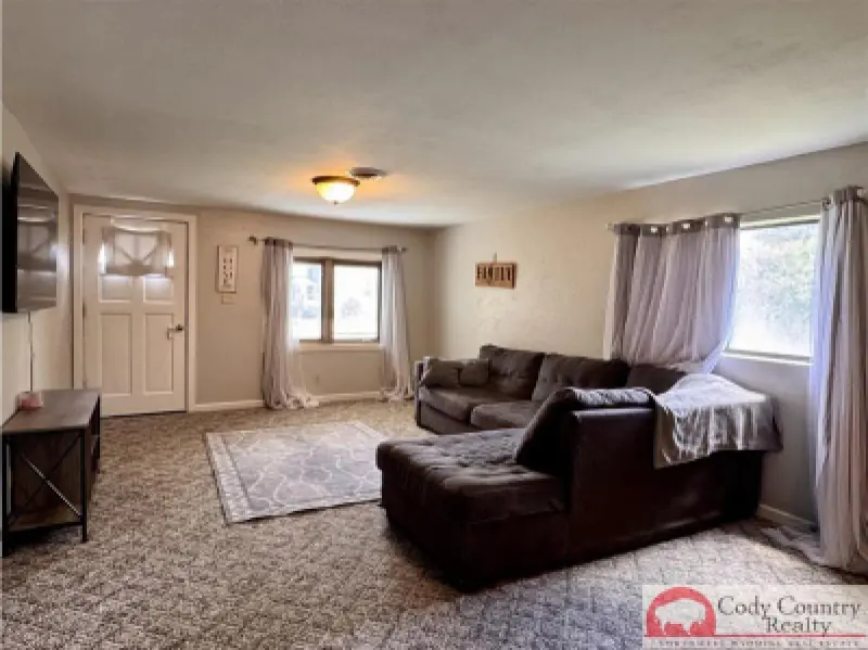 736 Kansas Ave Lovell #7