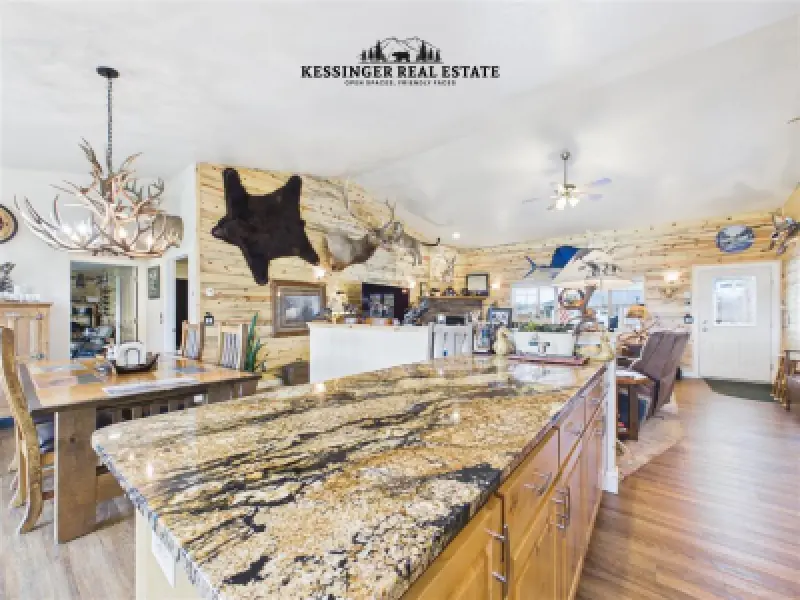 3532 Maple Leaf Ave Cody #12