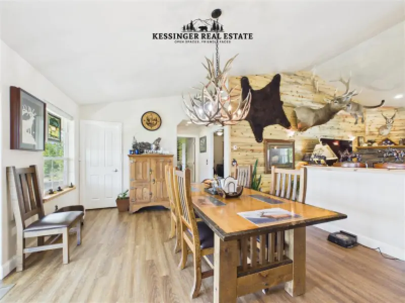 3532 Maple Leaf Ave Cody #20