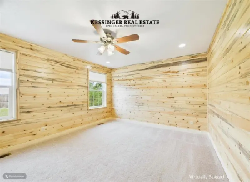 3532 Maple Leaf Ave Cody #38