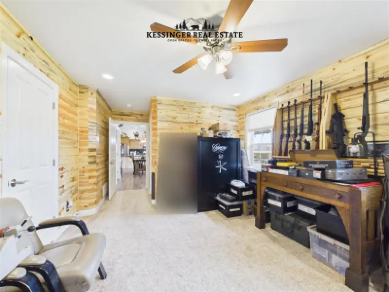 3532 Maple Leaf Ave Cody #40