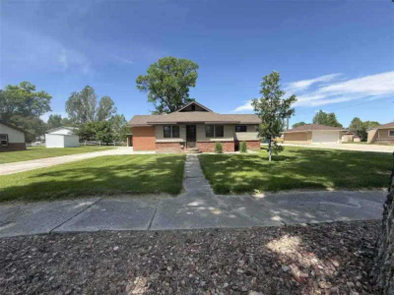 764 Shoshone Ave Lovell #2